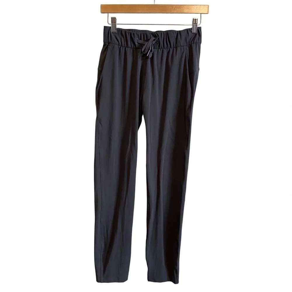Lululemon On The Fly Pant 28